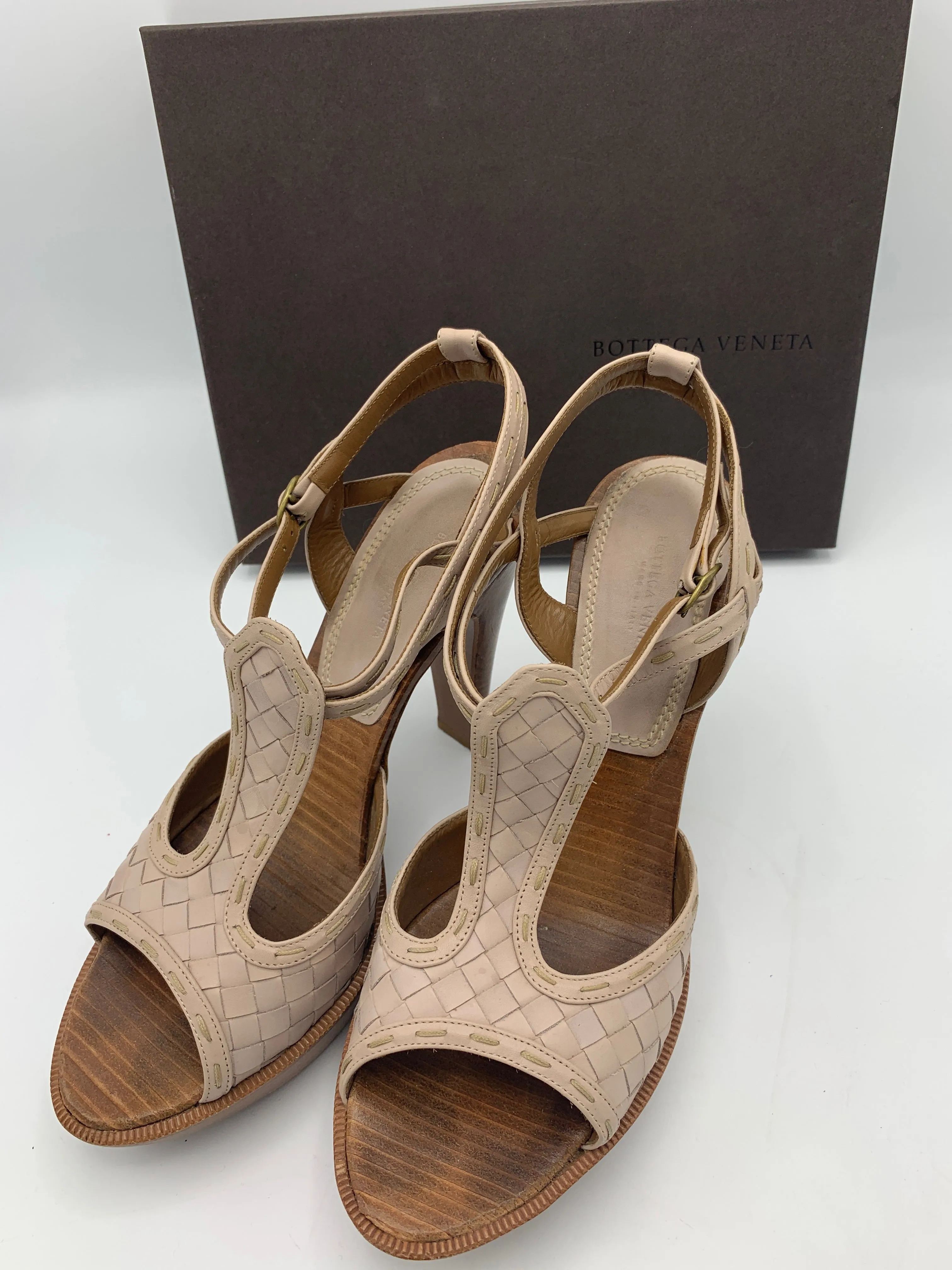 Bottega Veneta Leather heels