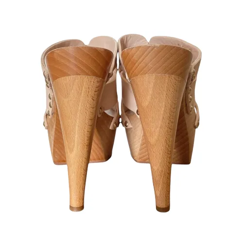 NEW CHRISTIAN DIOR Poudre Leather Strappy, Wood Clog Platform Mules, Size 37